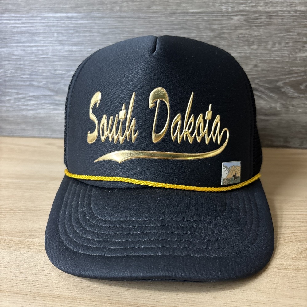 South Dakota Hat Cap Snap Back Black Gold Trucker Mesh Souvenir Travel‎ Mens